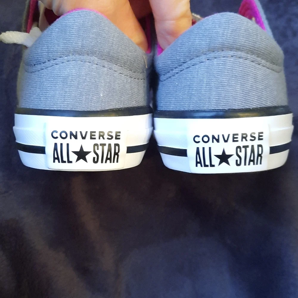 Grey and pink converse